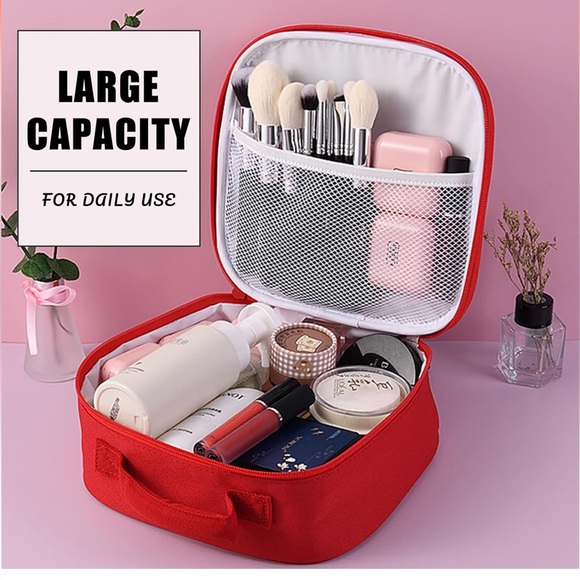 Hello Kitty case - Picture 3 of 6